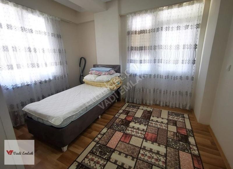 Mahmutpaşa Mahallesinde Eşyalı 1+1 Kiralık Daire | Vadi Emlak - Görsel 17