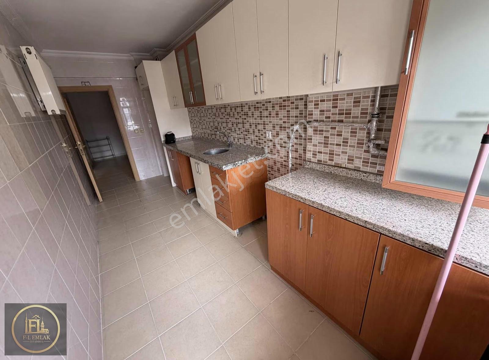 F-l Emlaktan Emaar Avm Libadiye Yakını 3+1 Elit Sitede Önü Açık - Görsel 16