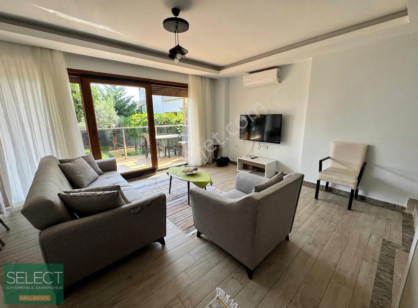 Selectten Eşyalı Müstakil Bahçeli Kiralık 5+1 Villa - Görsel 10