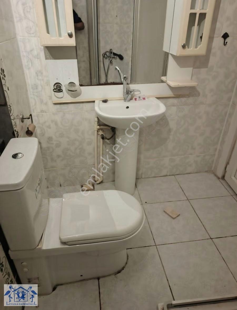 Çamçeşme Parkına Caddeye Yakın Kombili 2+1 Daire - Görsel 19