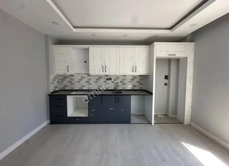 Alanya Çıplaklı Mahallesinde 2+1 Eşyasız Kiralık Daire - Görsel 3