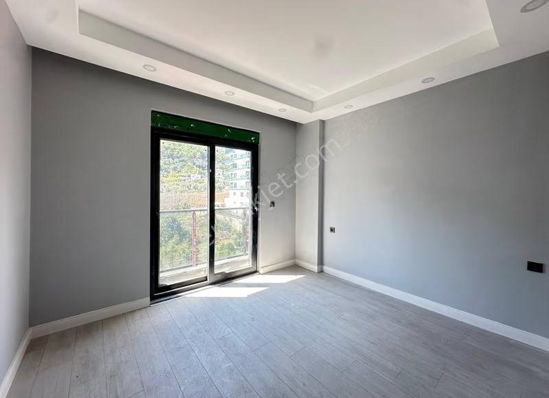 Alanya Çıplaklı Mahallesinde 2+1 Eşyasız Kiralık Daire - Görsel 26