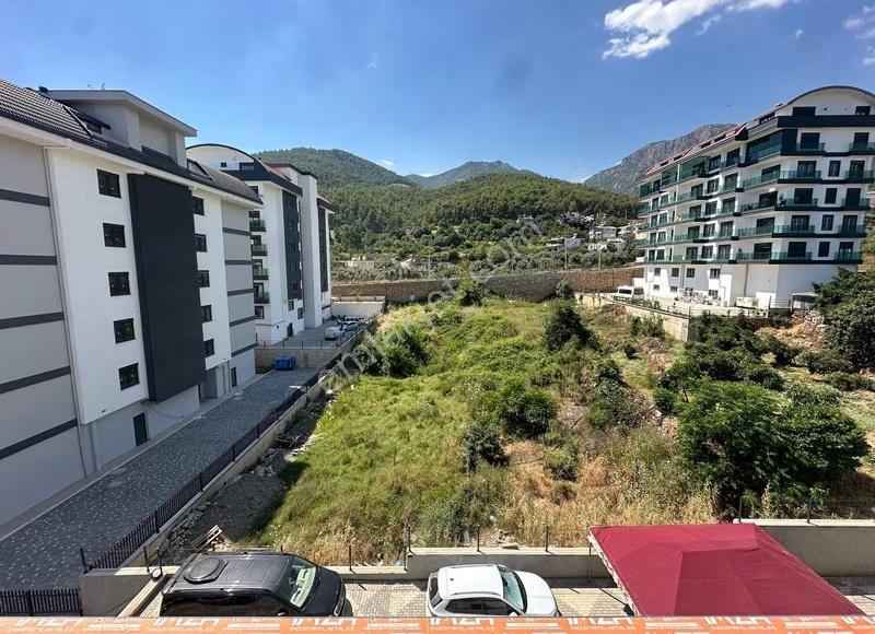 Alanya Çıplaklı Mahallesinde 2+1 Eşyasız Kiralık Daire - Görsel 22