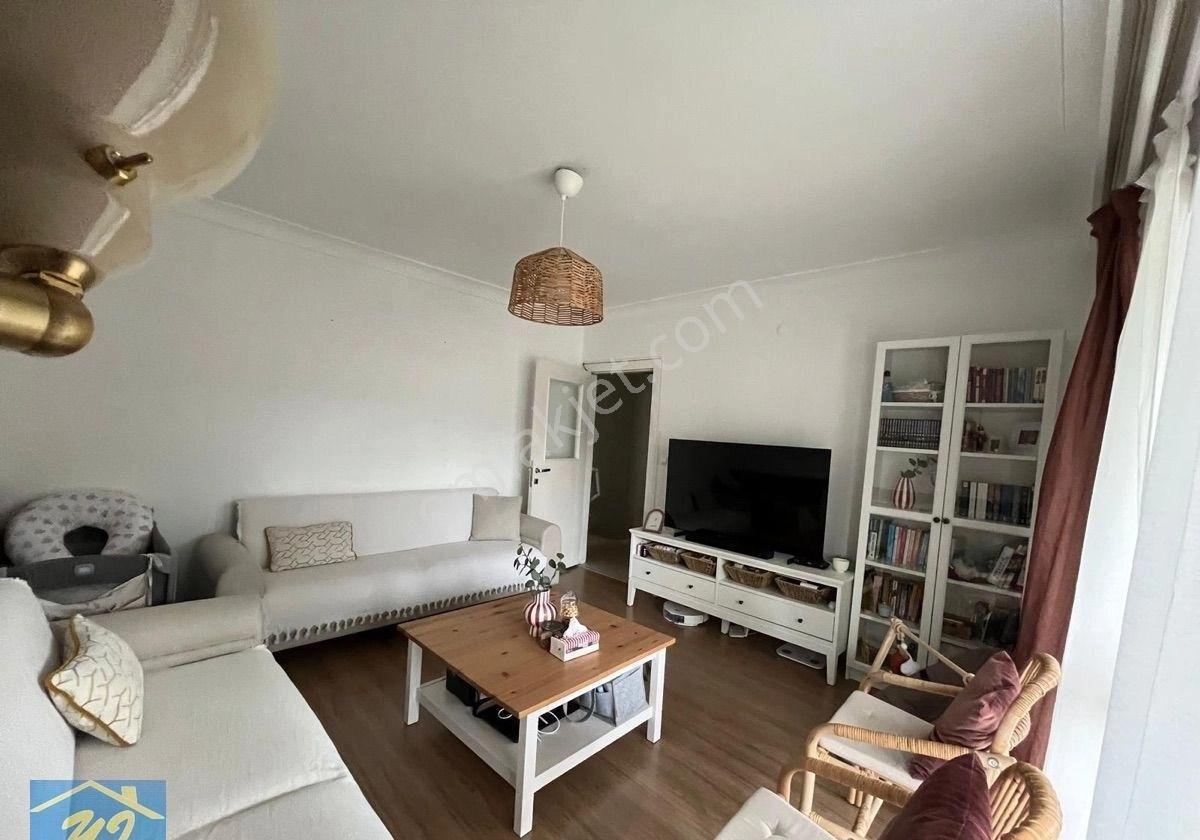 Yalçınkaya Emlaktan Gazi Mahallesi Polatlı Caddesinde Bakımlı Ters Dublex 3+1