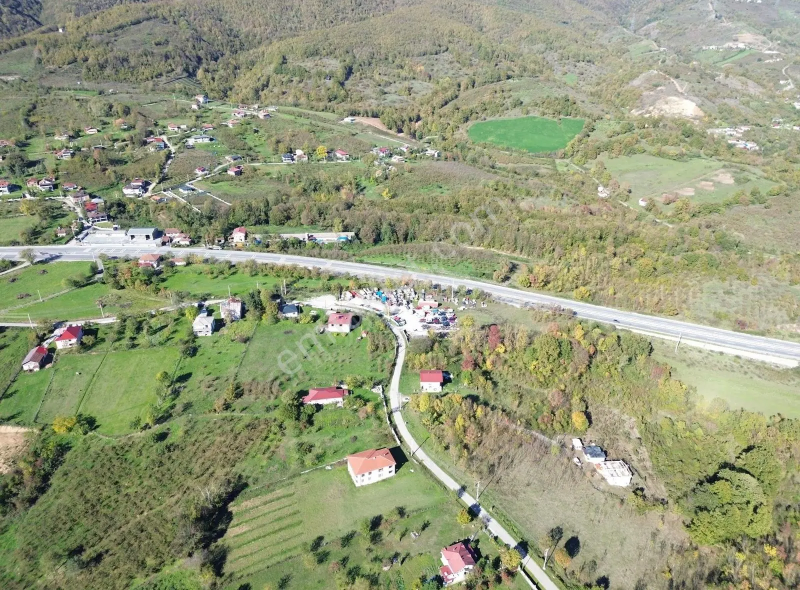 Liva Realty'den Y.hüseyinşeyhde 5.200m² E5 Üzerinde İmara Yakın - Görsel 2