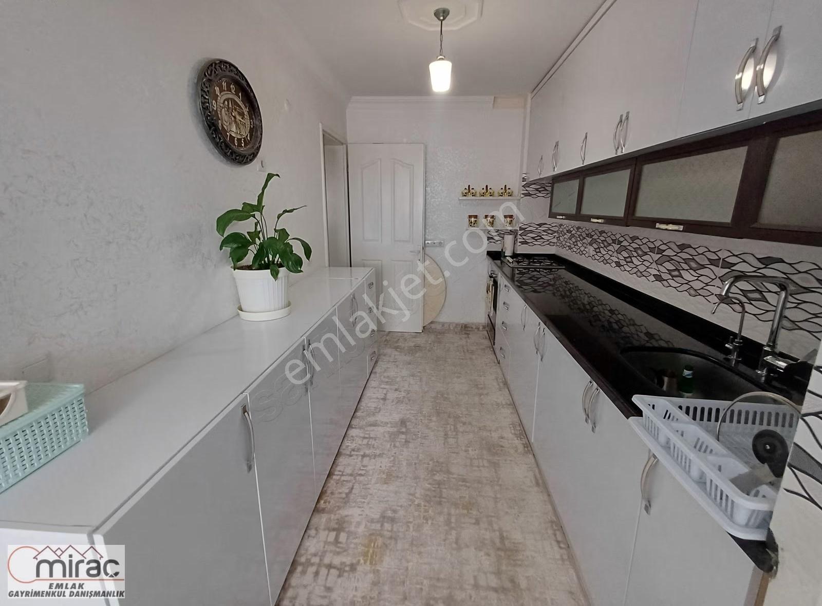 Salkım Evler'de Masrafsız Bakımı Yapılmış Satılık Daire... - Görsel 23