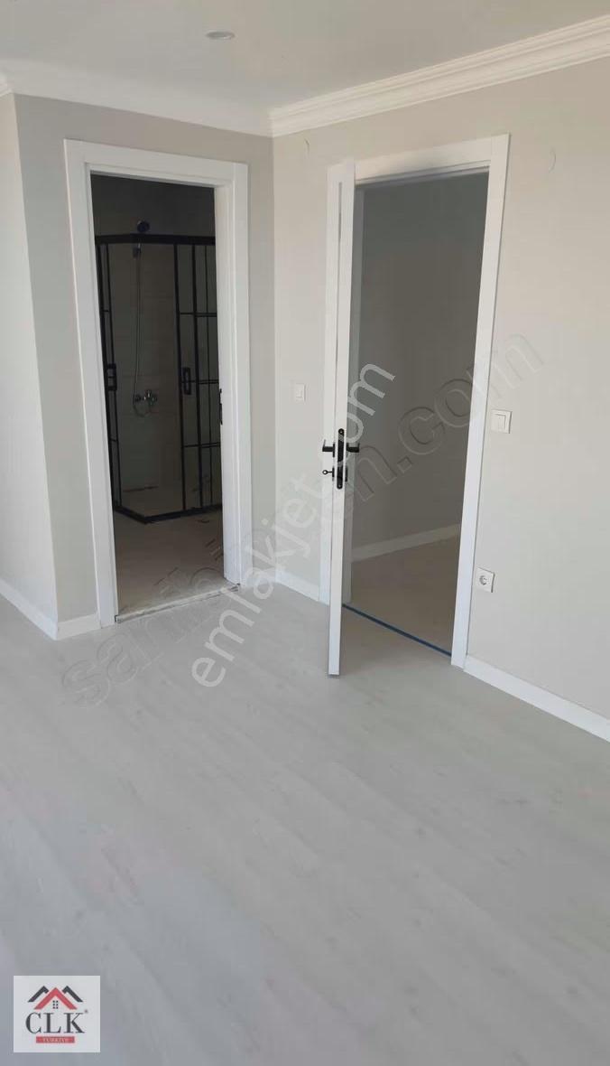 Clk'dan Silivri Kınalı1 Sitesin'de 4+1 250m2 Kiralık Villa - Görsel 28