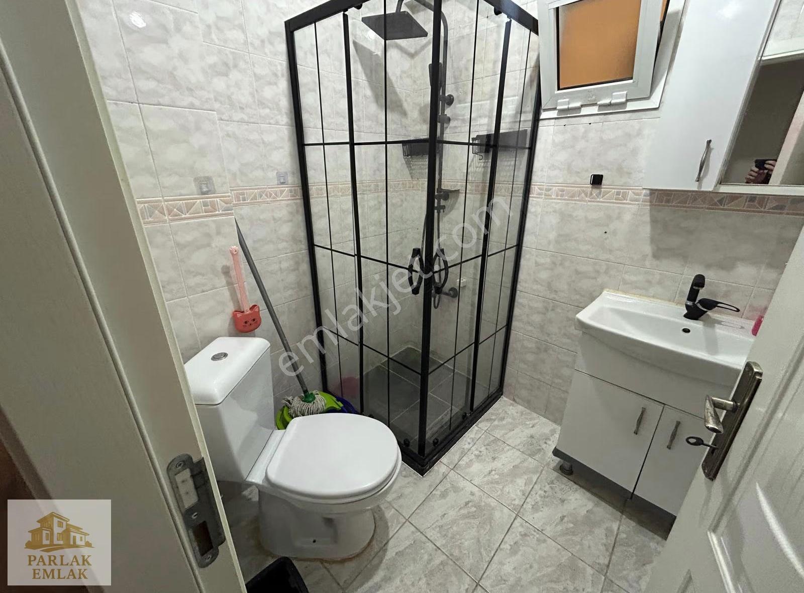 Bağlarbaşnda Genç Binada 4+1 140m2 Deniz Manzaralı Dubleks Daire - Görsel 20