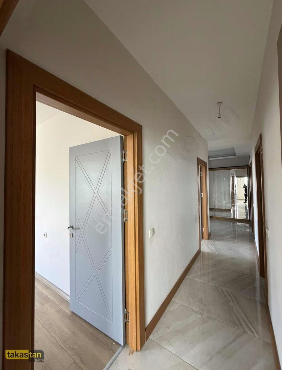Beyket De Ana Cade Üzerin De Satılık 3+1 Daire - Görsel 29