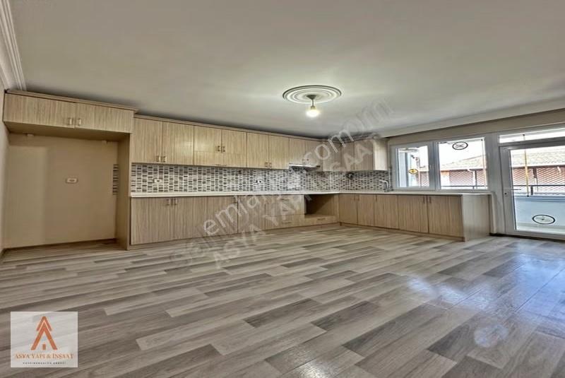 Merkezi Konumda Ebeveyn Banyolu 140m2 Acil Satılık 3+1 Daire ! - Görsel 26