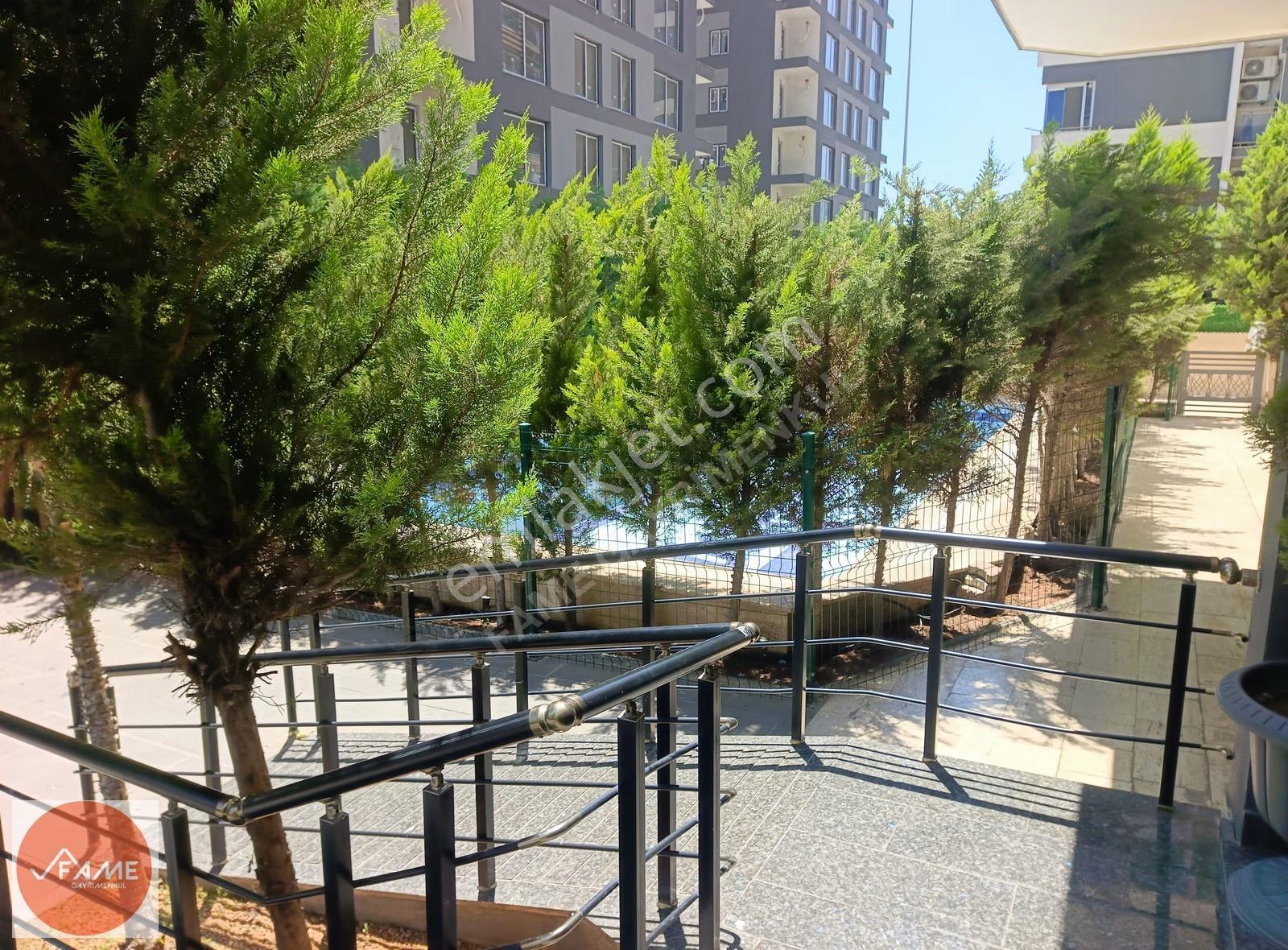 Yüzüncüyıl'da Havuzlu Sitede Kiralık 3+1 Lüks Daire - Görsel 2