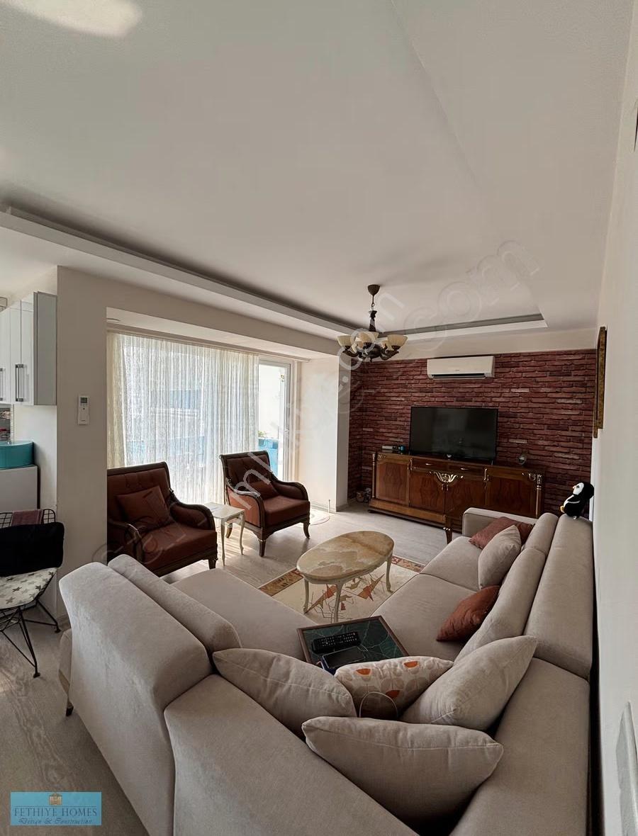 Ölüdeniz Yolunda Deniz Ve Havuz Manzaralı Site İçerisinde Daire - Görsel 10