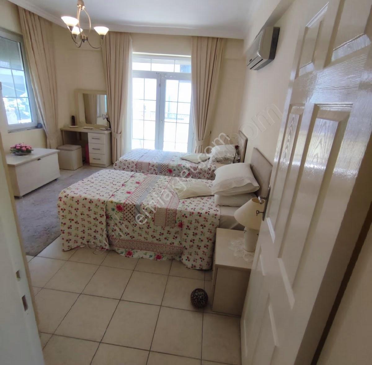 Taşyaka Deliktaş'ta Doğayla İç İçe 1+1 Havuzlu Satılık Daire - Görsel 32
