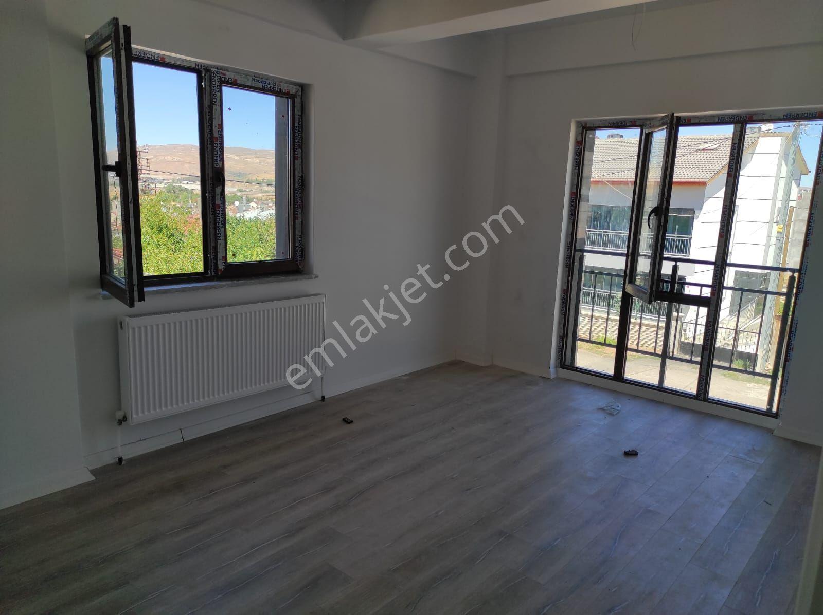 Damla Emlaktan Karşıyaka Mah.satılık Villa - Görsel 19