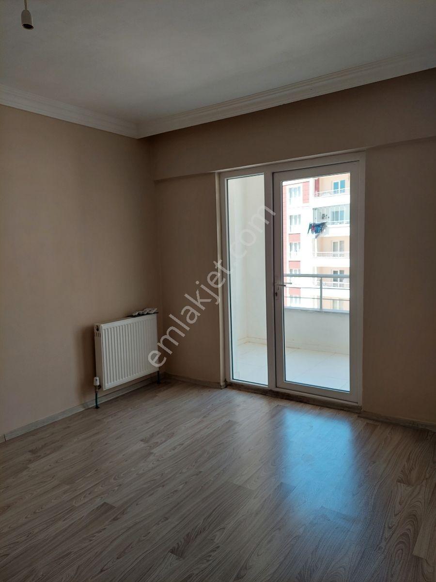 Alibaba Koç City'de Ebeveyn Banyolu Arakat 3+1 Kiralık Daire - Görsel 5