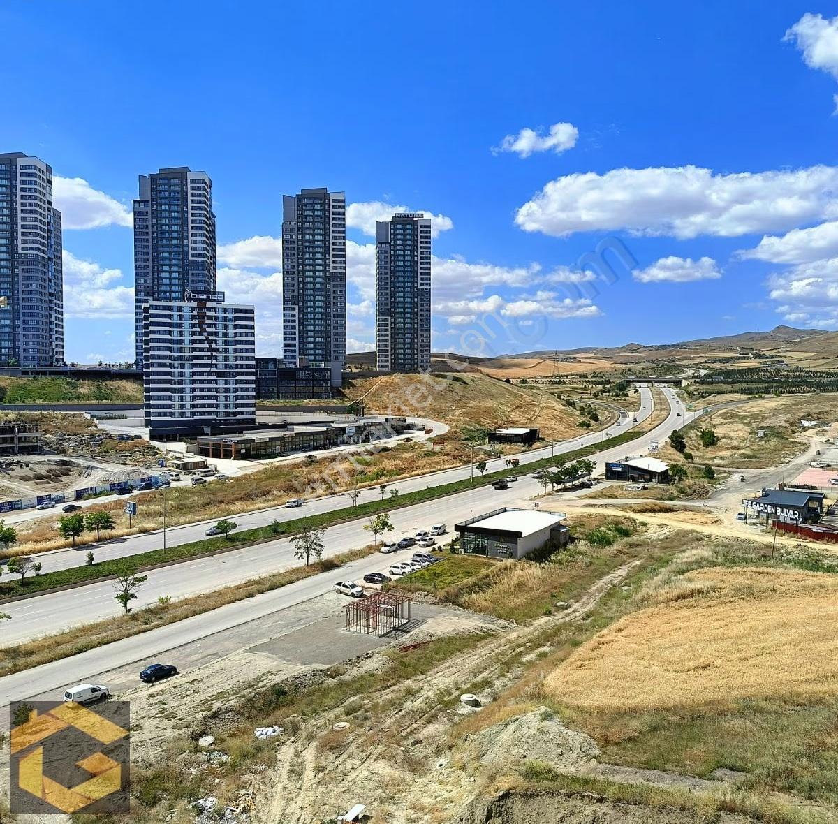 Site İçerisinde Önü Açık Bulvar Üzeri Satılık 1+1 - Görsel 14