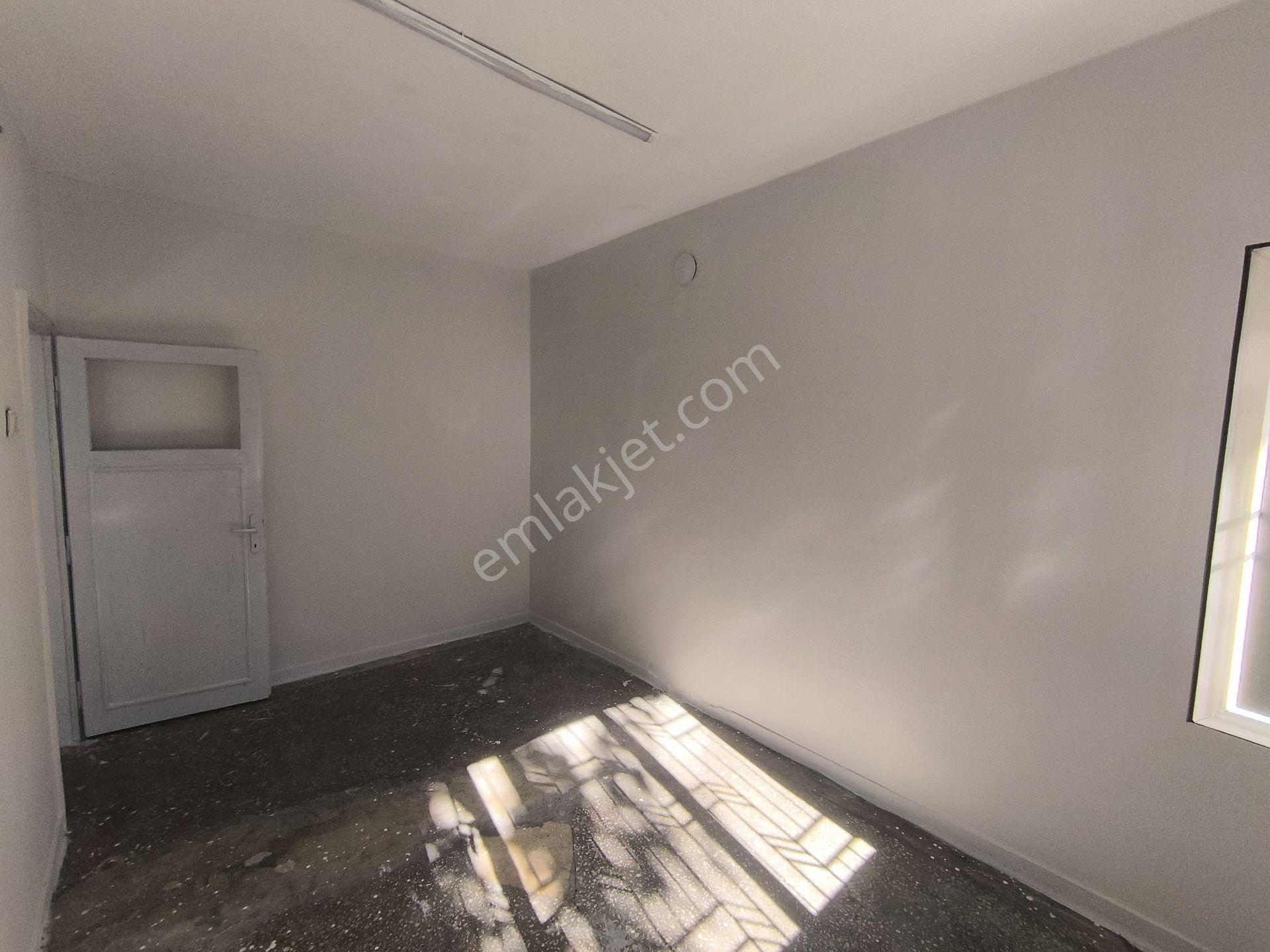 Adıyaman Bahçelievlerde Kiralık 2+0 Müstakil Ev - Görsel 15