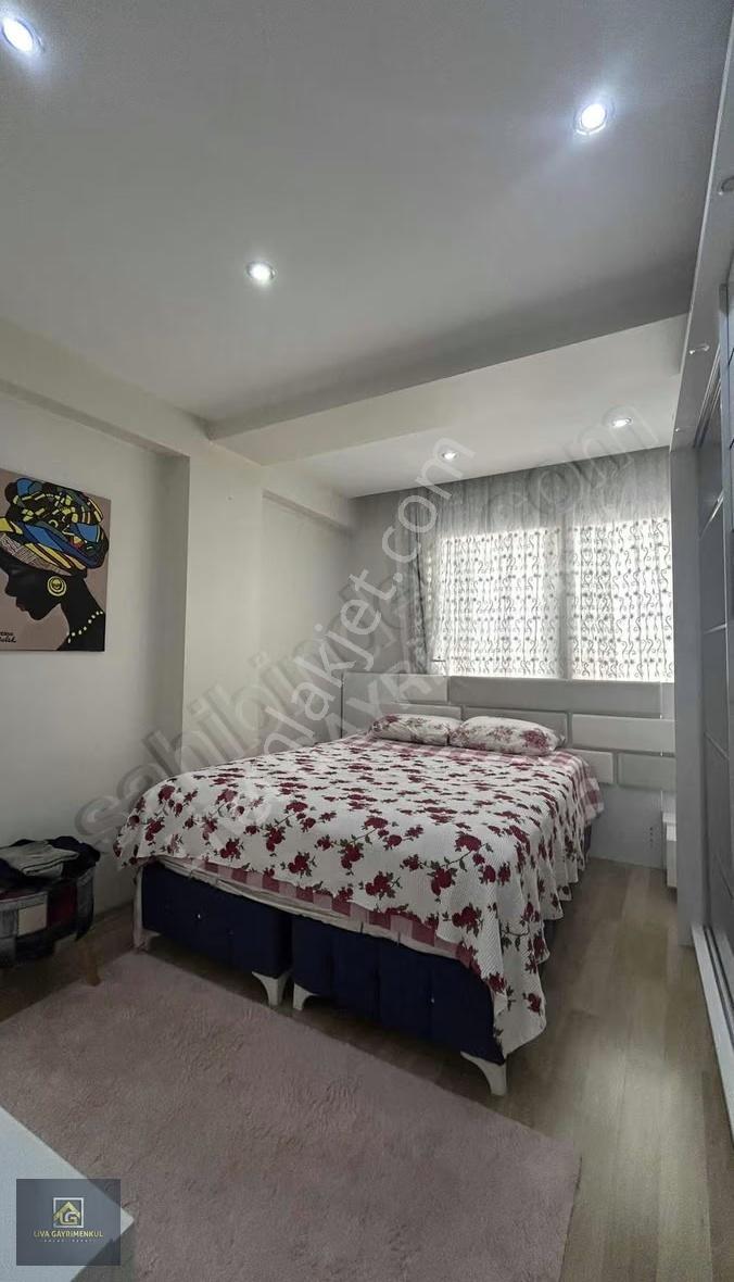 Buca Yenigün'de Eşyalı Kiralık 2+1 Daire - Görsel 17