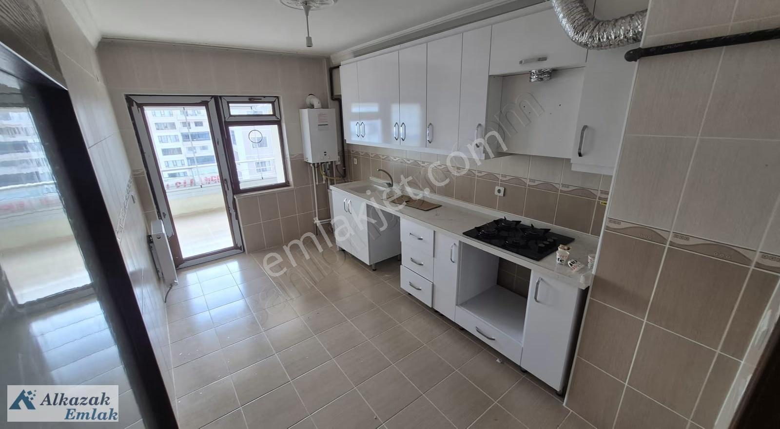 Alcıda Satılık Villa - Görsel 26