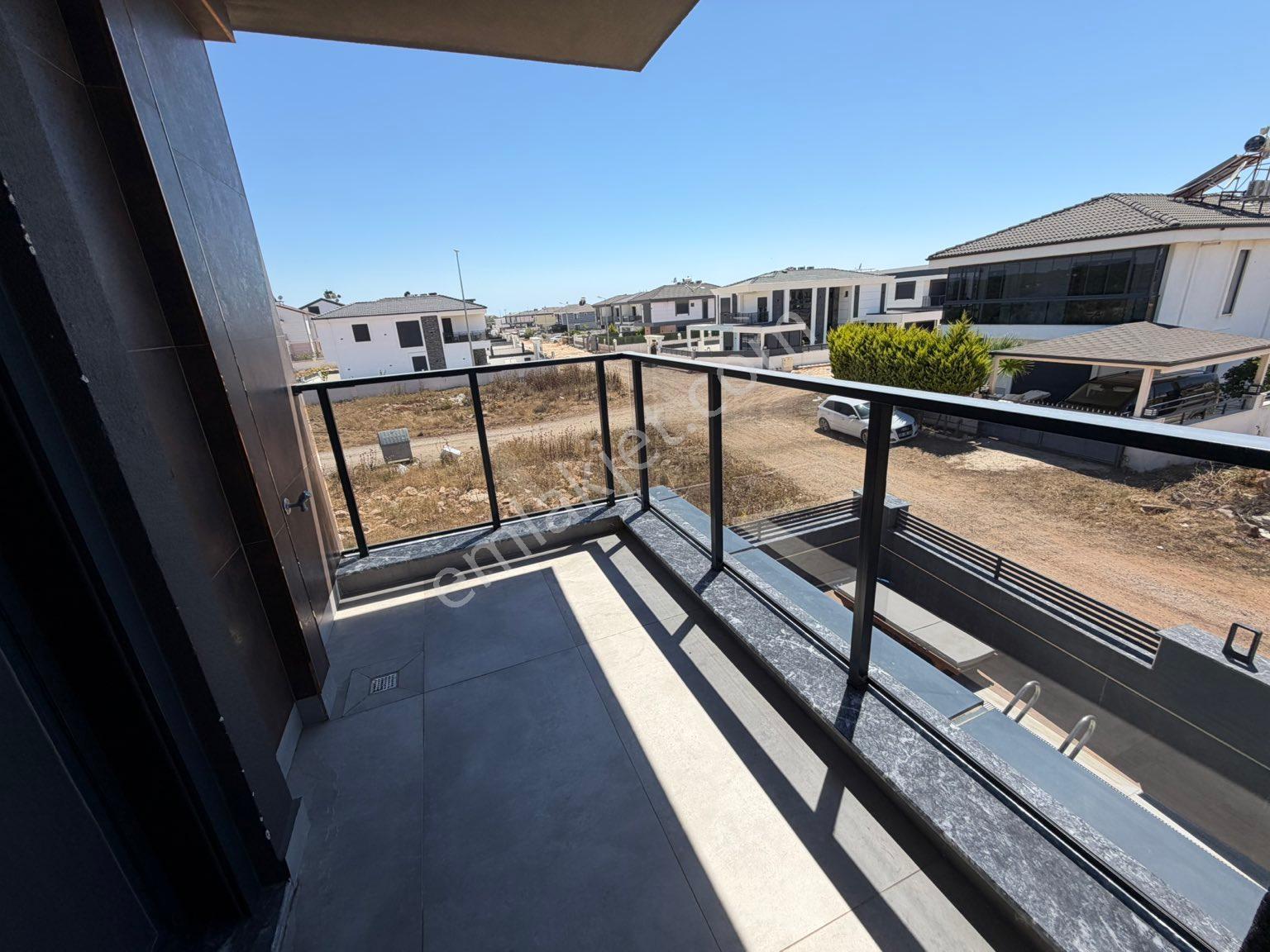 Eşyalı Ultra Lüks Villa - Görsel 18