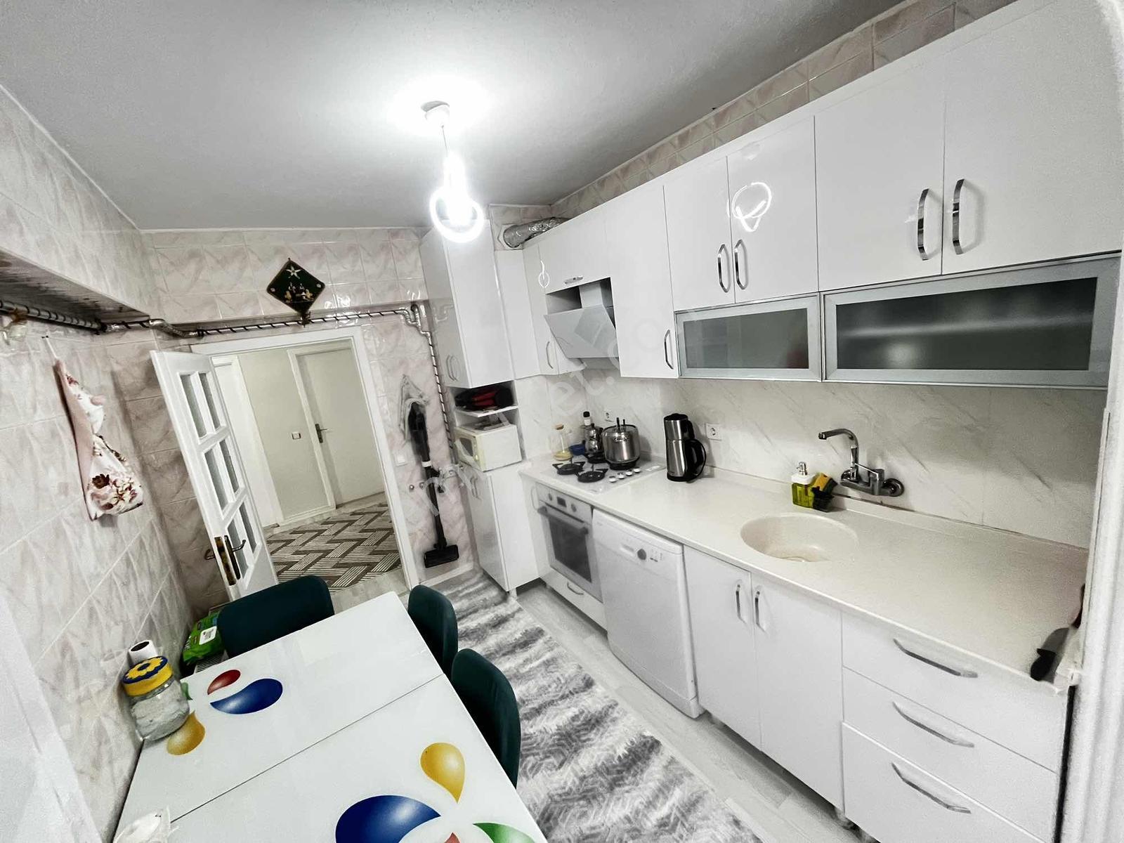 Yonca Market Karşısı Ful Yapılı 3+1 Y.giriş Altı Daire - Görsel 18
