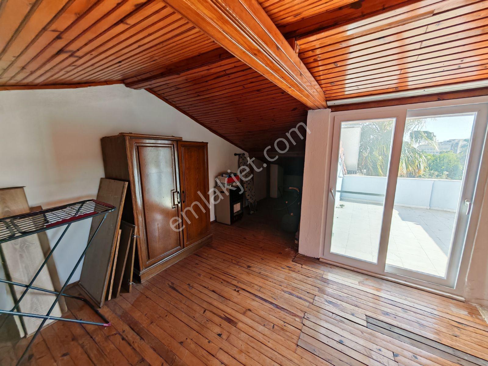 409 M² Arsa Paylı Müstakil 3+1 | Havuzlu Site | Denize 850 Metre - Görsel 21