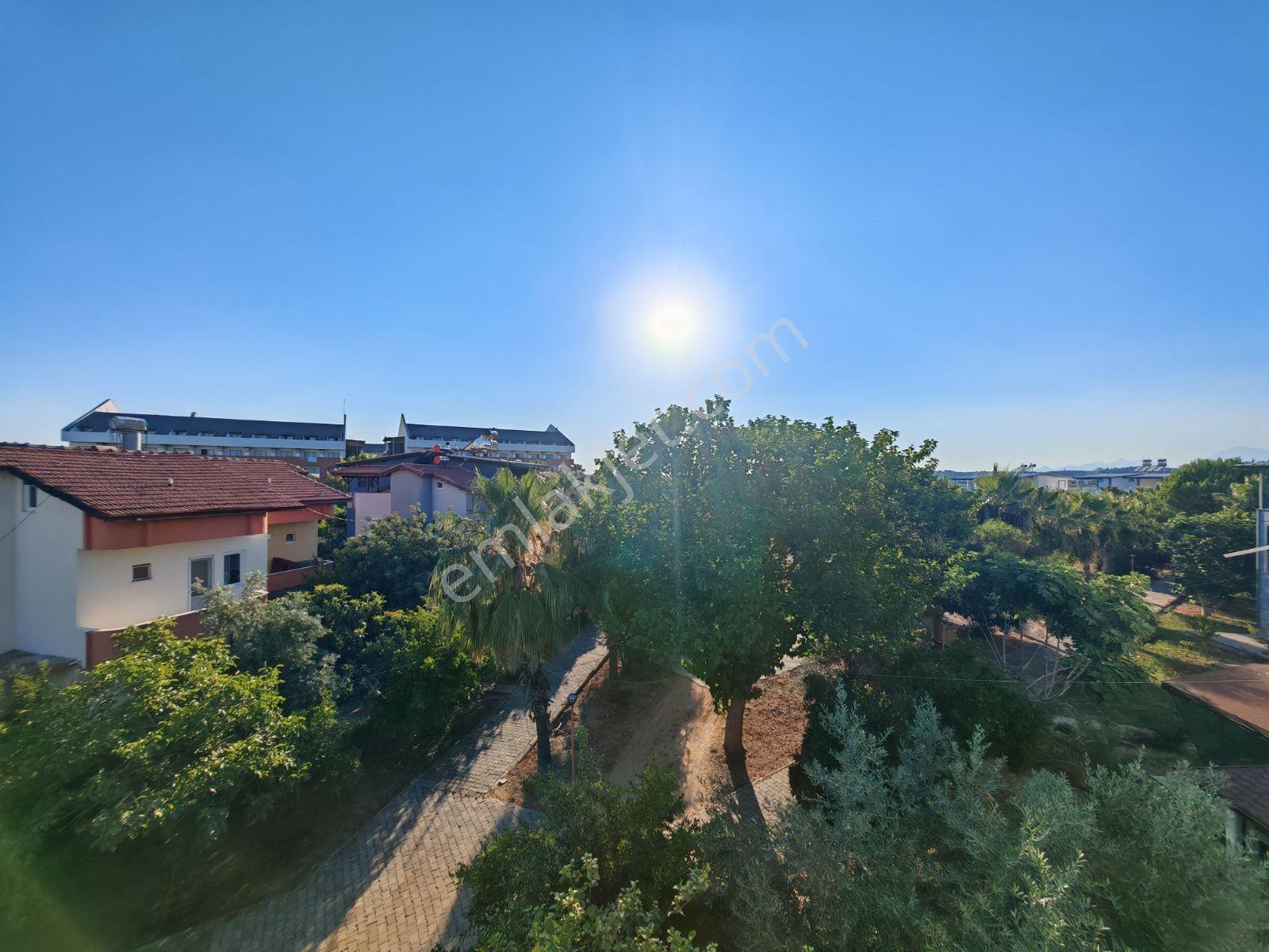 409 M² Arsa Paylı Müstakil 3+1 | Havuzlu Site | Denize 850 Metre - Görsel 16