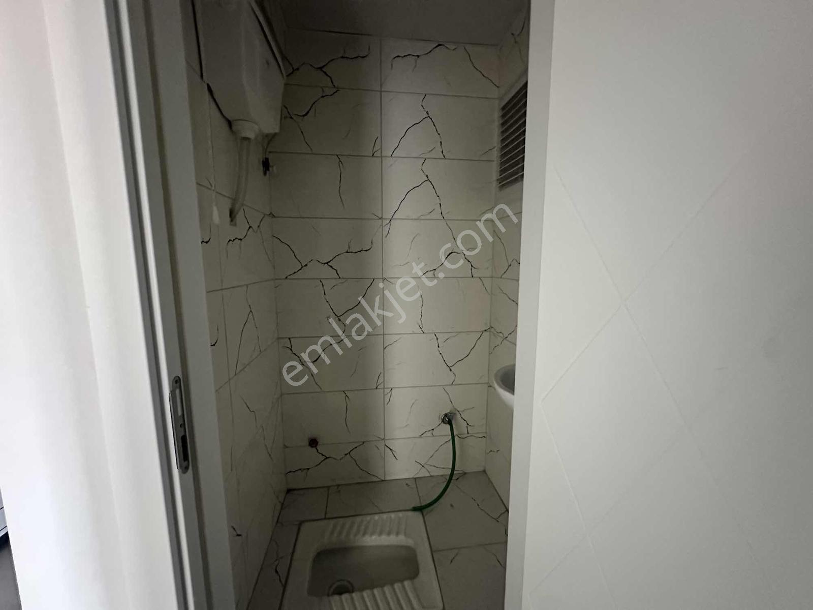 Tozan Evleri 2 Projesinde Kiralık 109m2 Kapalı Mutfak 2+1 Daire - Görsel 4