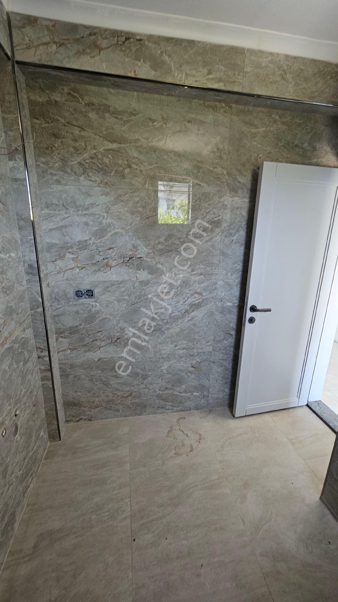Ayb Gayrimenkulden Karaçulhada Kiralık Sıfır 4+1 Müstakil Villa - Görsel 16