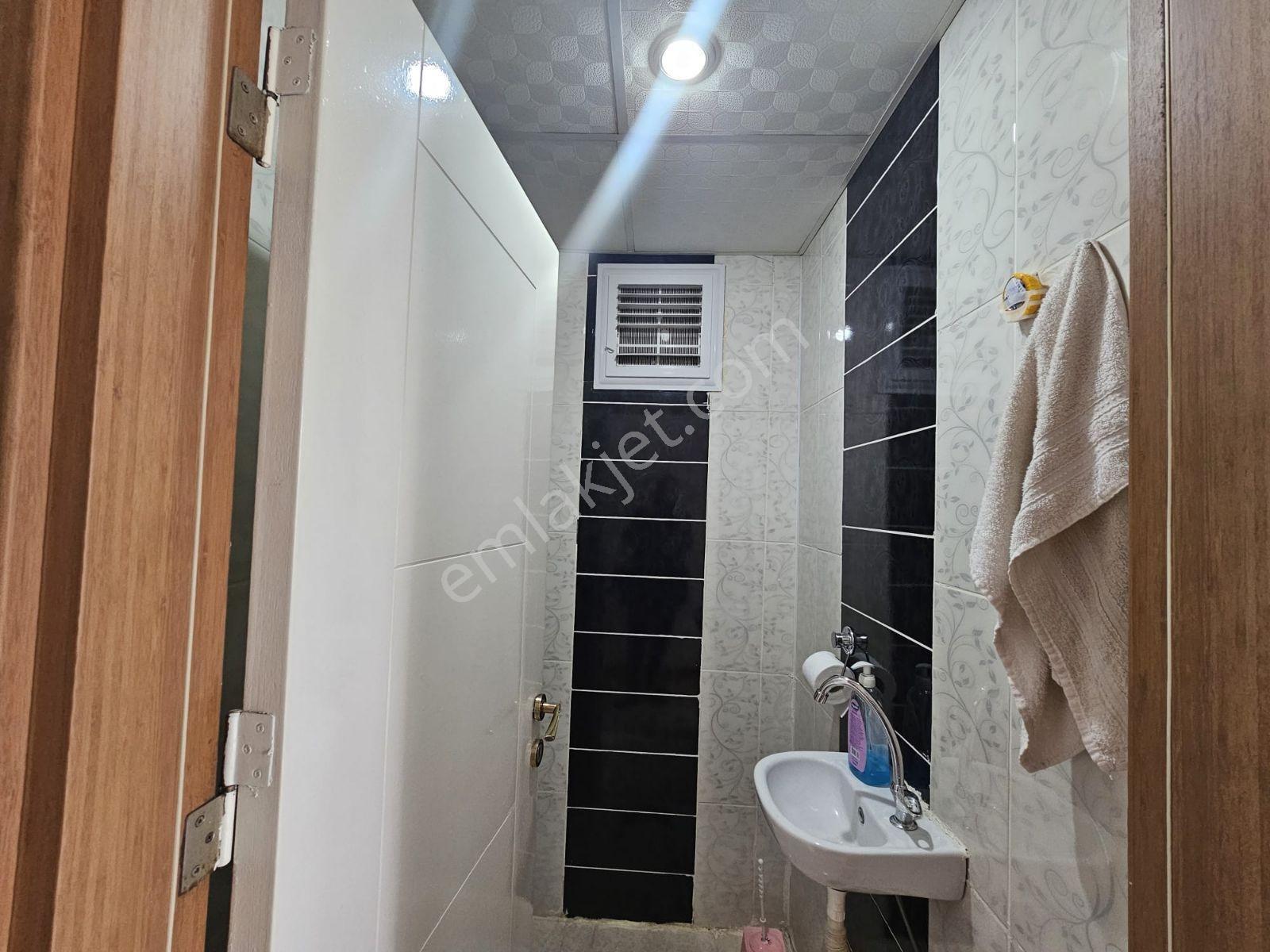 Bağcılar Nevruz Park Civarında 1+1 Acil Satılık Daire - Görsel 13