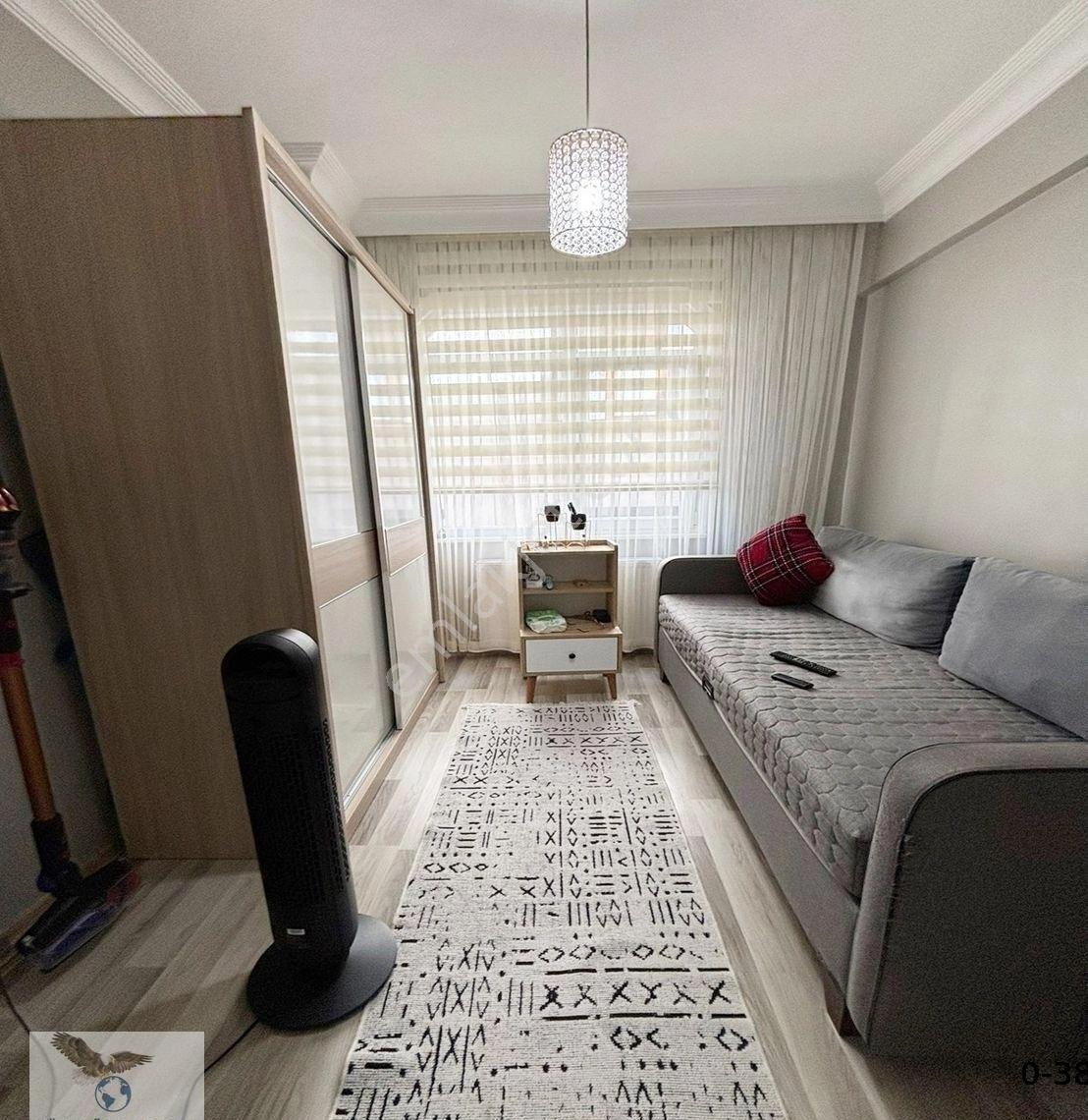 Müslüm Emlaktan Merkezde 2+1 Masrafsız Metrobüse Yakın Daire - Görsel 24