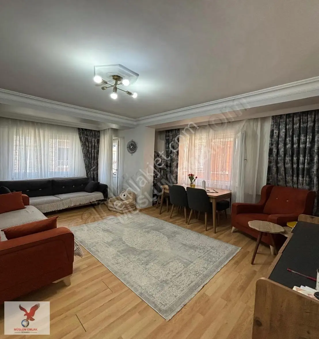 Müslüm Emlaktan Gümüşpalada 2+1 Masrafsız Ara Kat