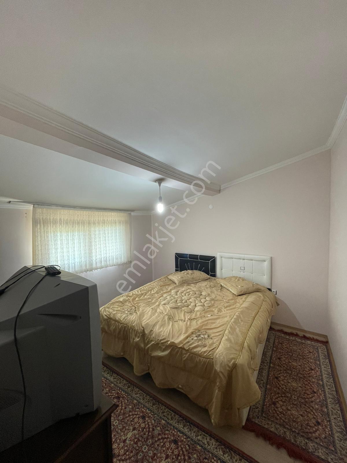 Almus'ta Baraj Manzaralı Özel Konumlu Satılık Villa - Görsel 29