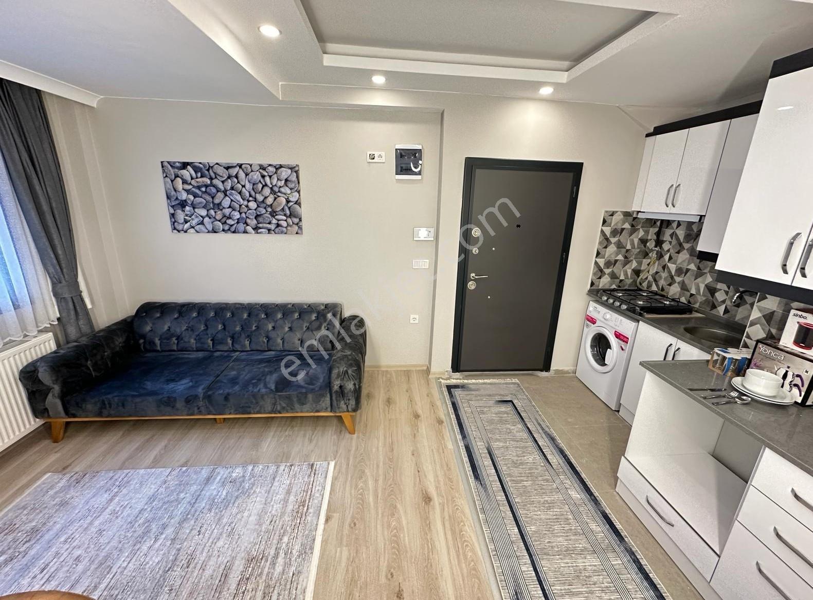 Tuncaydan Cadde Üzeri Yeni Bina Metro-büs 15dk Eşyalı 1+1 Daire - Görsel 16