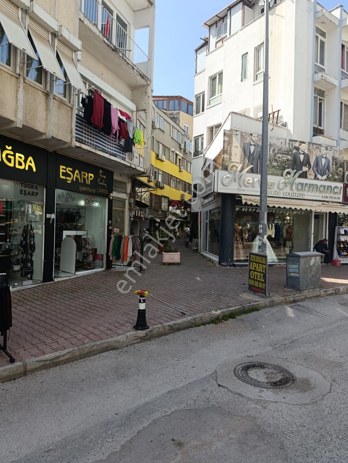Poyraz'dan Muratpaşa Elmalı Mh. 25m² Asma Katlı Kiralık Dükkan - Görsel 2