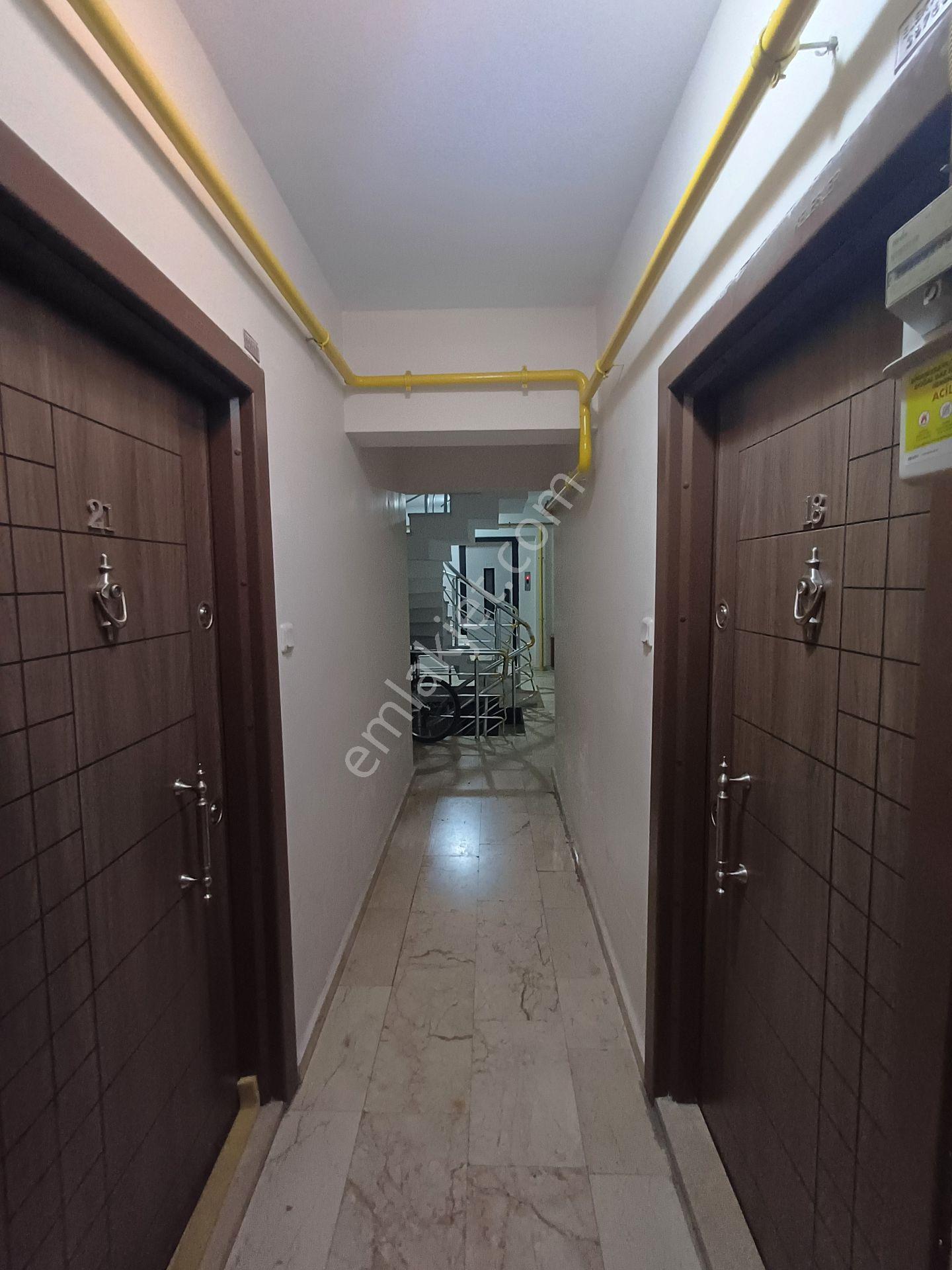 İstasyon Mahallesinde Eşyasız 1+1 Daire Kiralıktır - Görsel 7