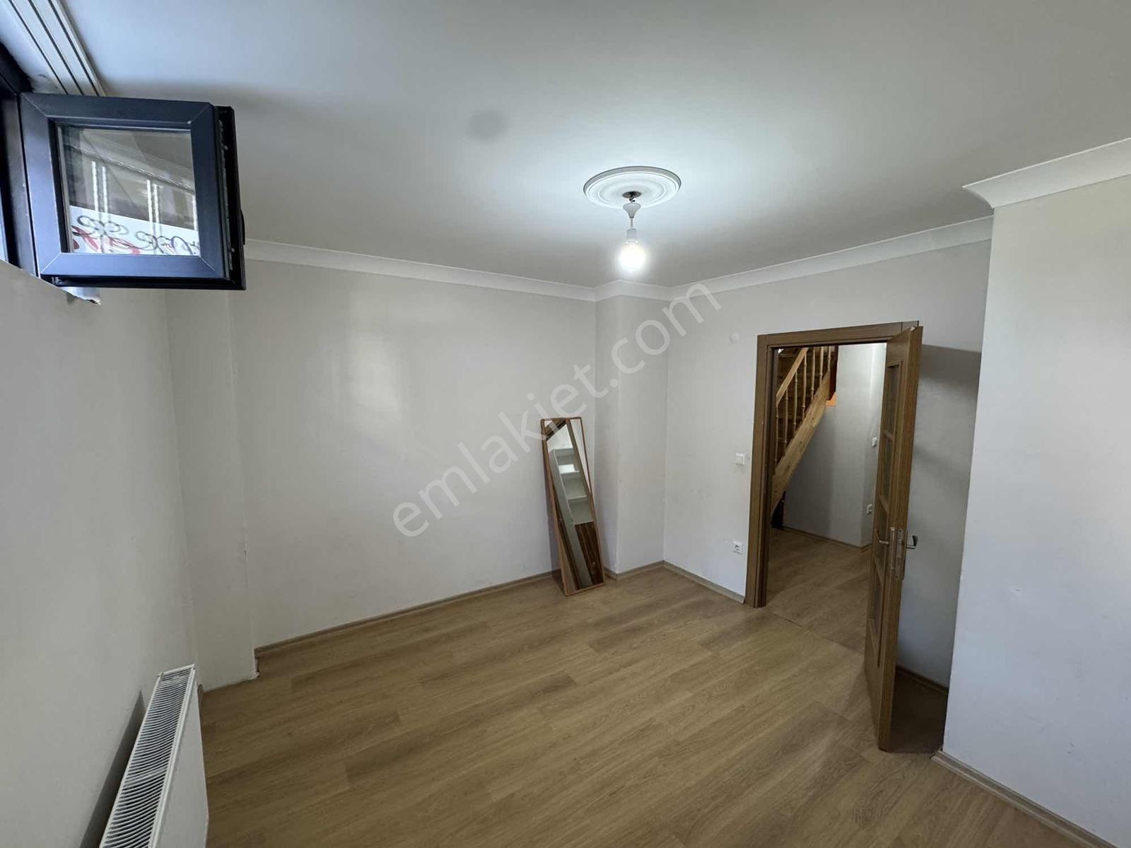 Vefa Gayrimenkulden Hamidiye Mah.de 3+1 Kiralık Ters Dubleks - Görsel 21