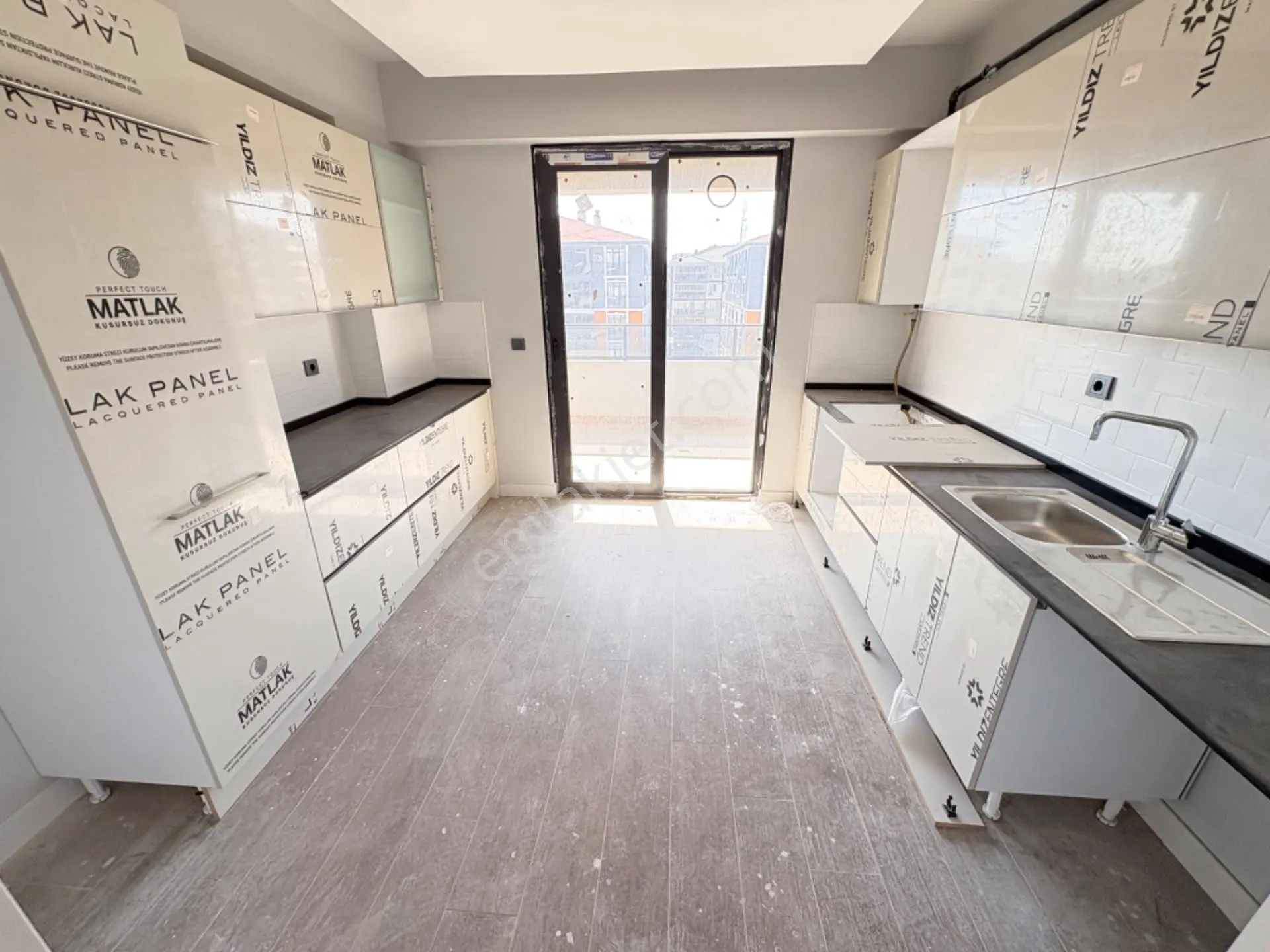 Marmara'dan Cumhuriyet Mahallesi 3+1 Satılık Sıfır Daire - Görsel 7
