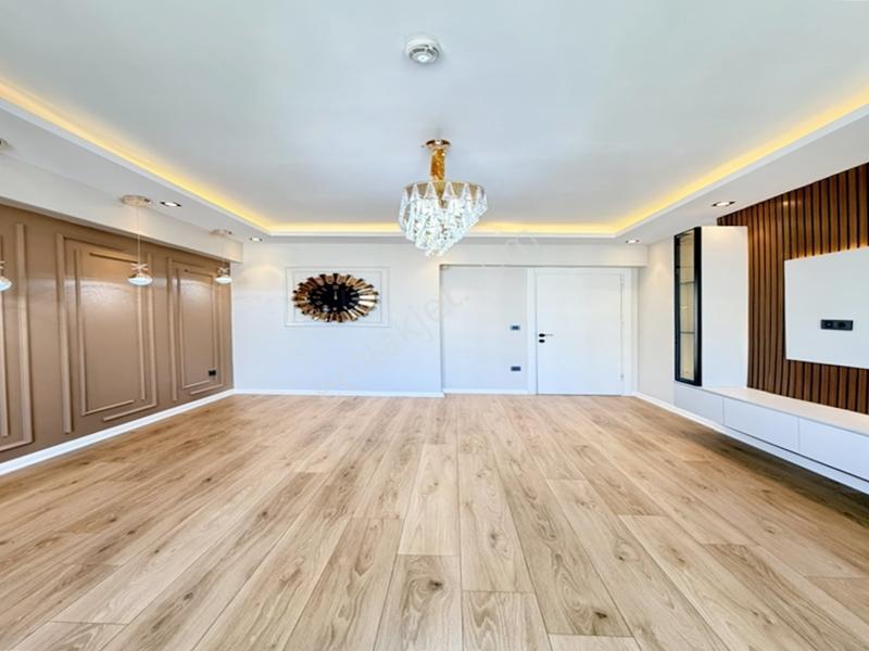Merkezi Konumda Site İçerisinde Peysaj Cephe 2+1 Daire Fırsatı!! - Görsel 6