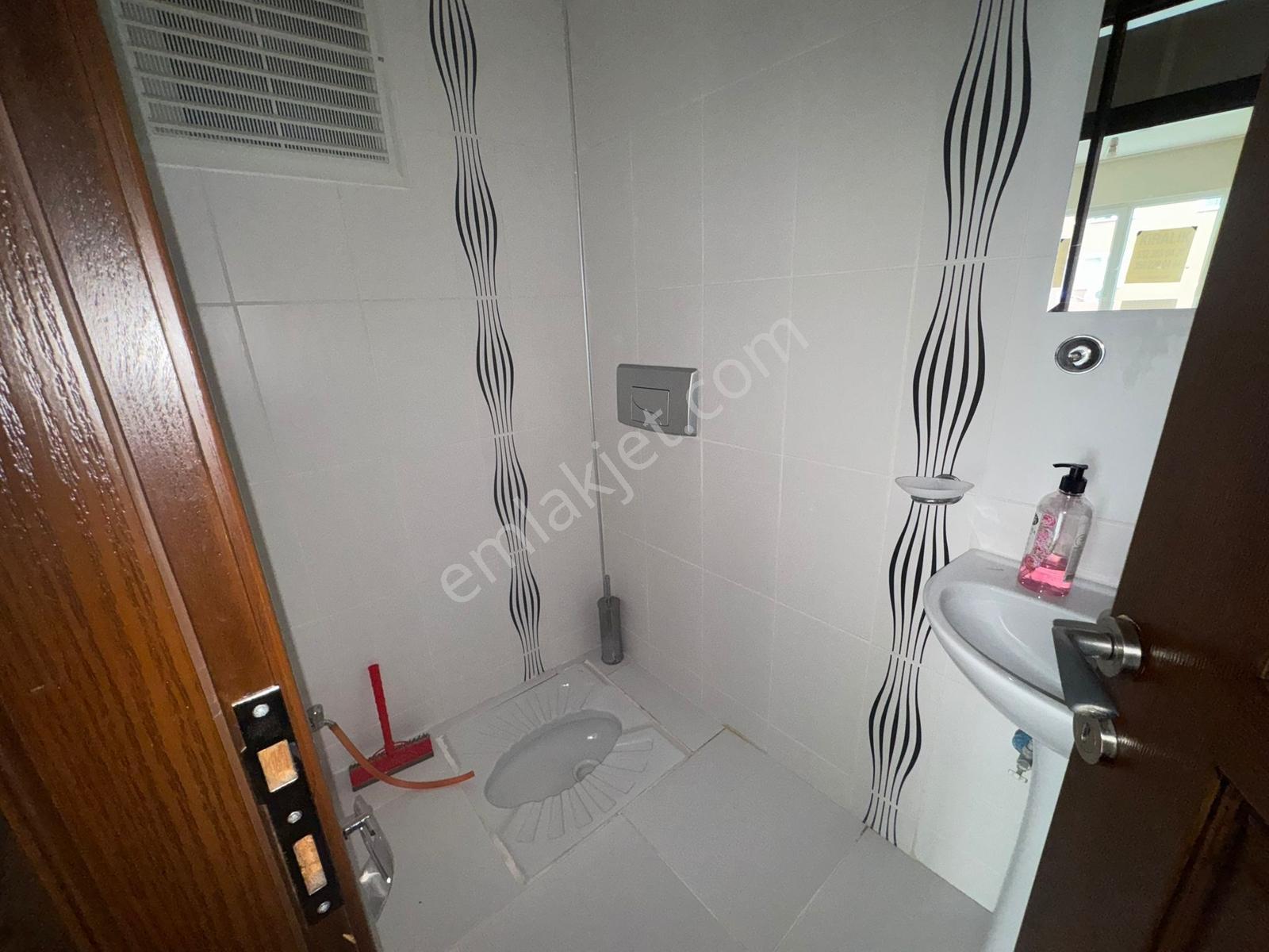 Tokat Karşıyaka Kemal Arat Okulu Yanında 3+1çift Cepheli Kiralık - Görsel 4