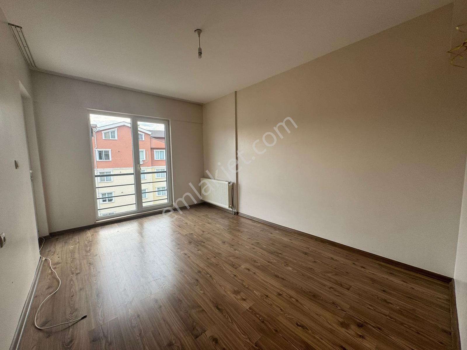 Tokat Karşıyaka Kemal Arat Okulu Yanında 3+1çift Cepheli Kiralık - Görsel 16