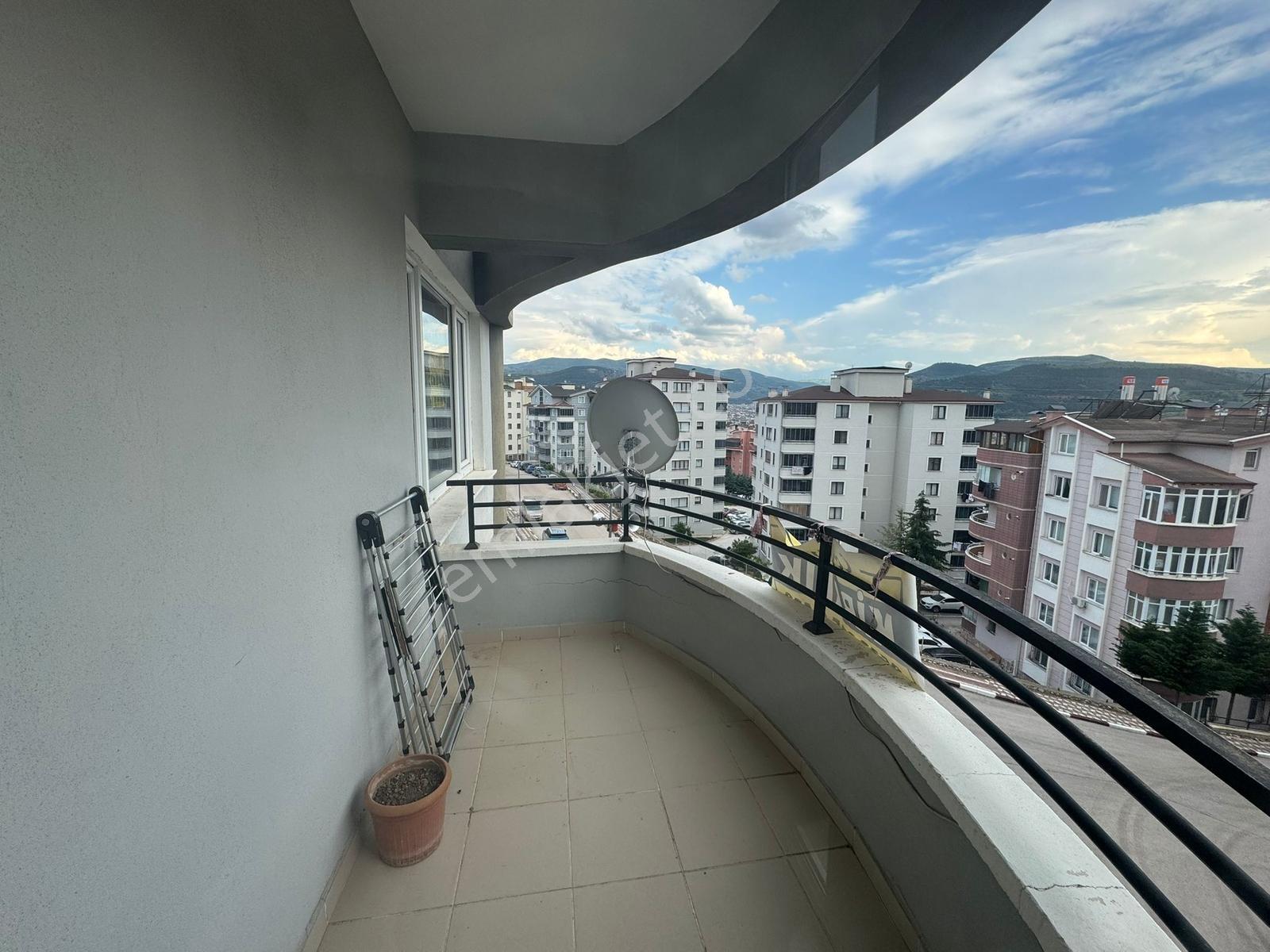 Tokat Karşıyaka Kemal Arat Okulu Yanında 3+1çift Cepheli Kiralık - Görsel 7