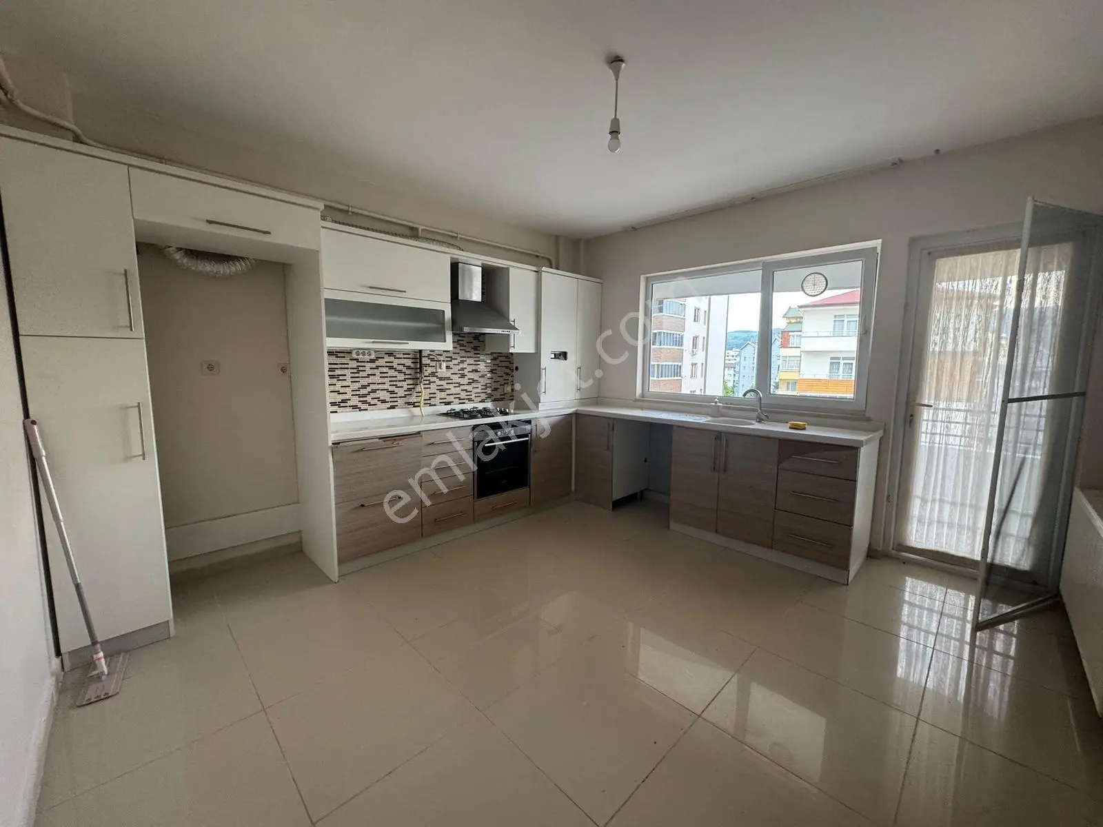 Tokat Karşıyaka Kemal Arat Okulu Yanında 3+1çift Cepheli Kiralık
