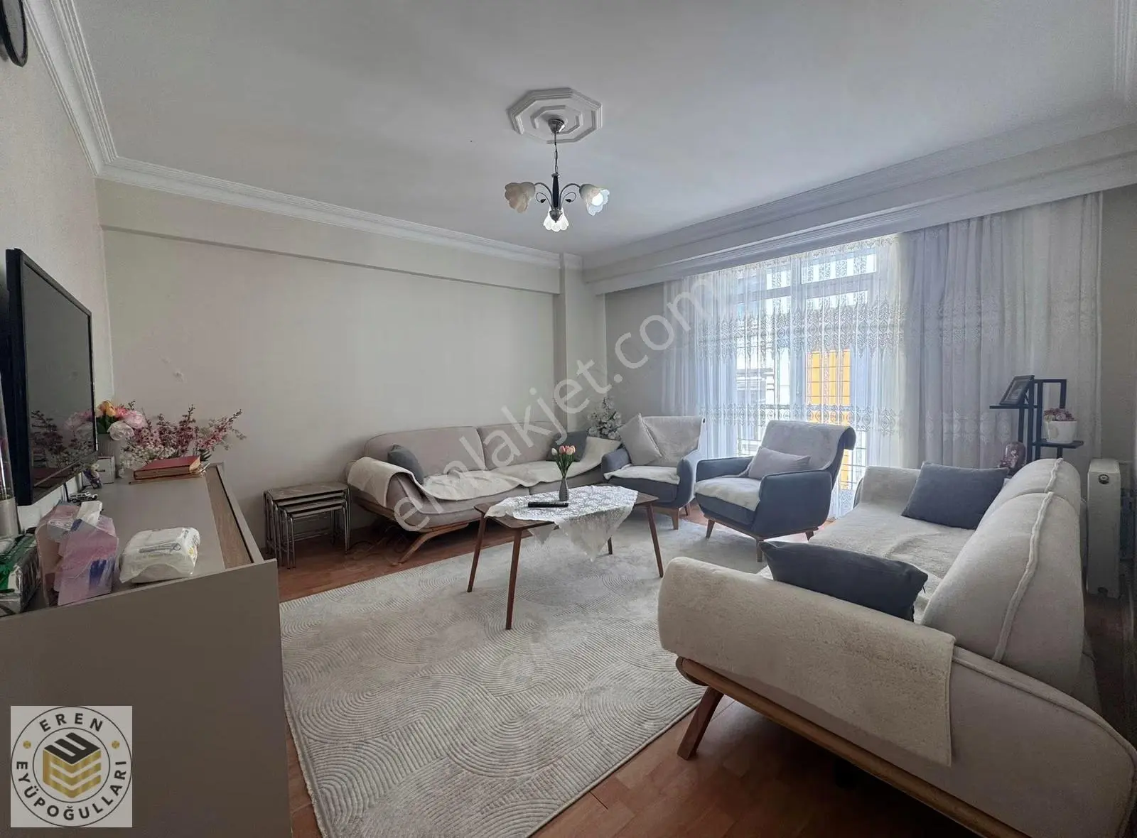 B.paşa Altıntepsi Mh. 2+2 140m² Yeni Çatı Sistemli Satılık Daire