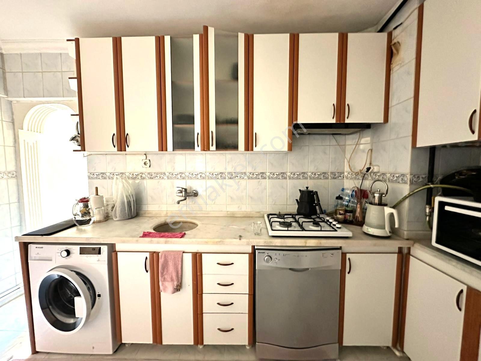 Turkuazdan Buhara Caddesi Üzerinde Geniş Ve Aydınlık Satılık 3+1 - Görsel 15