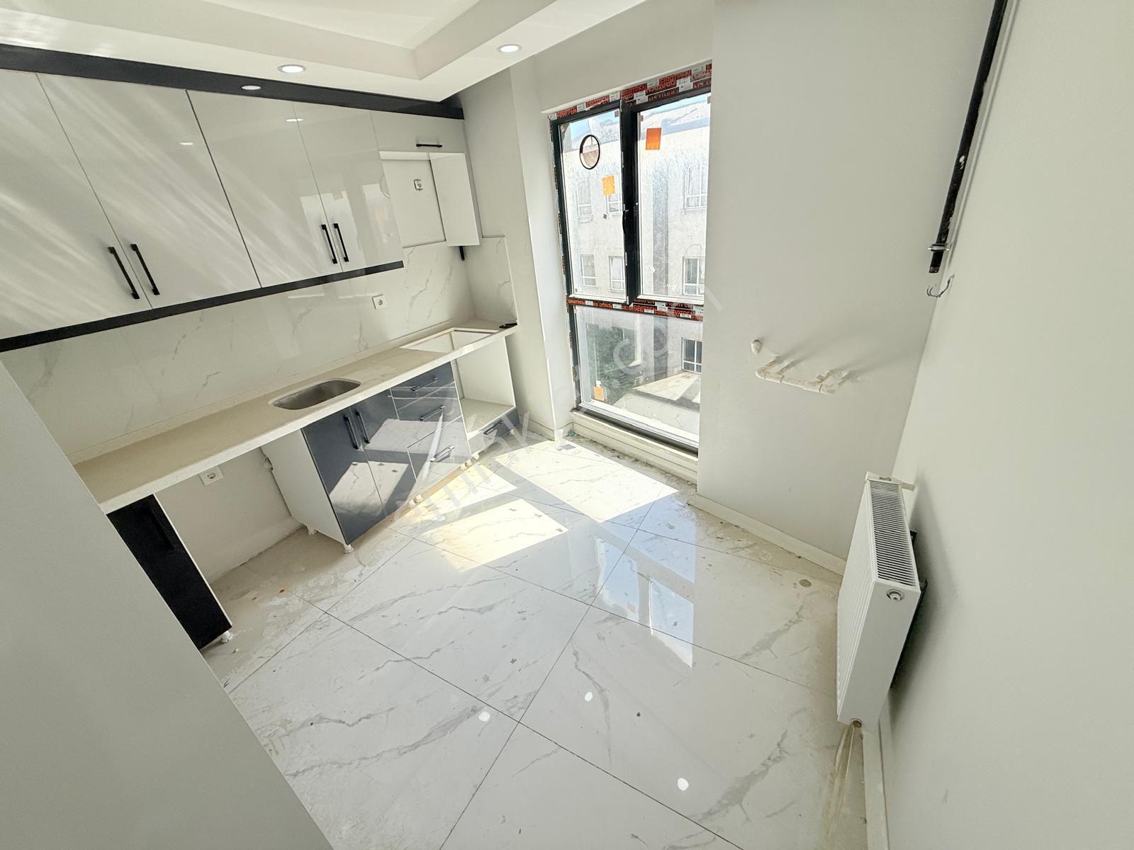 Pusula İnş'tan 50.yıl Mah 3+1 125m2 Satılık Sıfır Ara Kat - Görsel 19