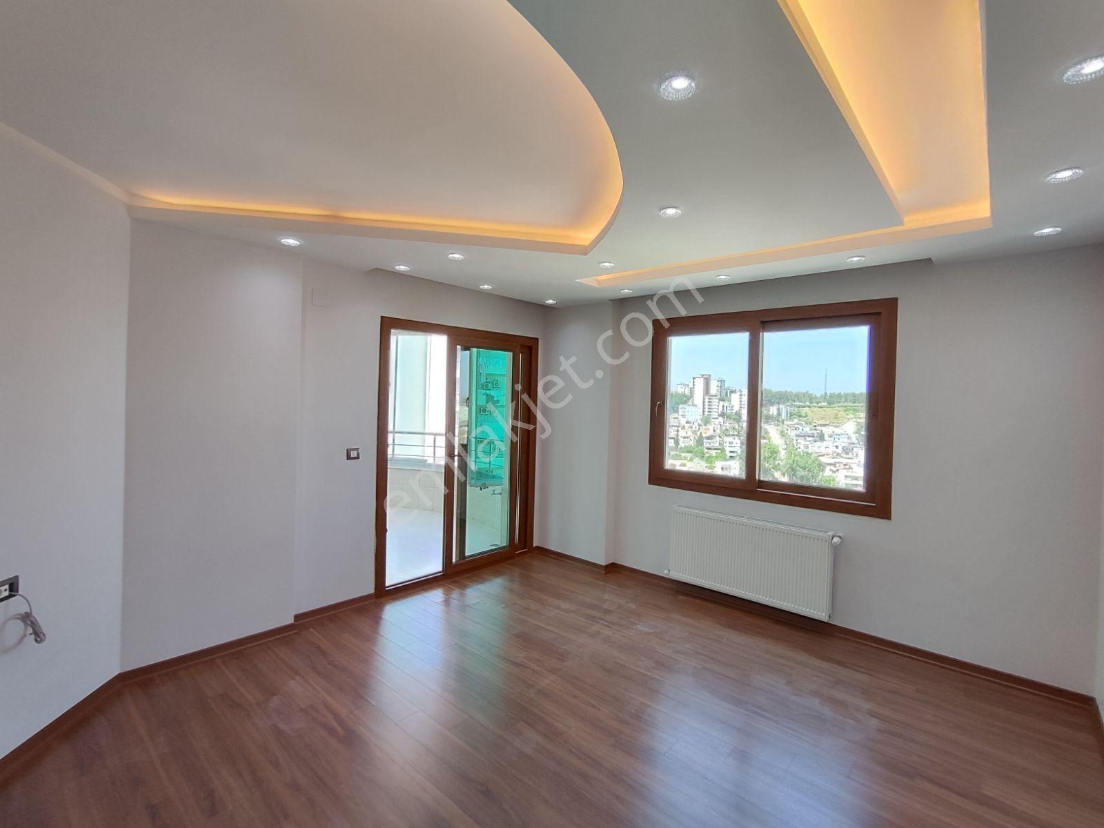 Gündoğdu Kavşağına Yakın 11 Yaşında Çb+go'lı Full Cepheli 4+1 - Görsel 29