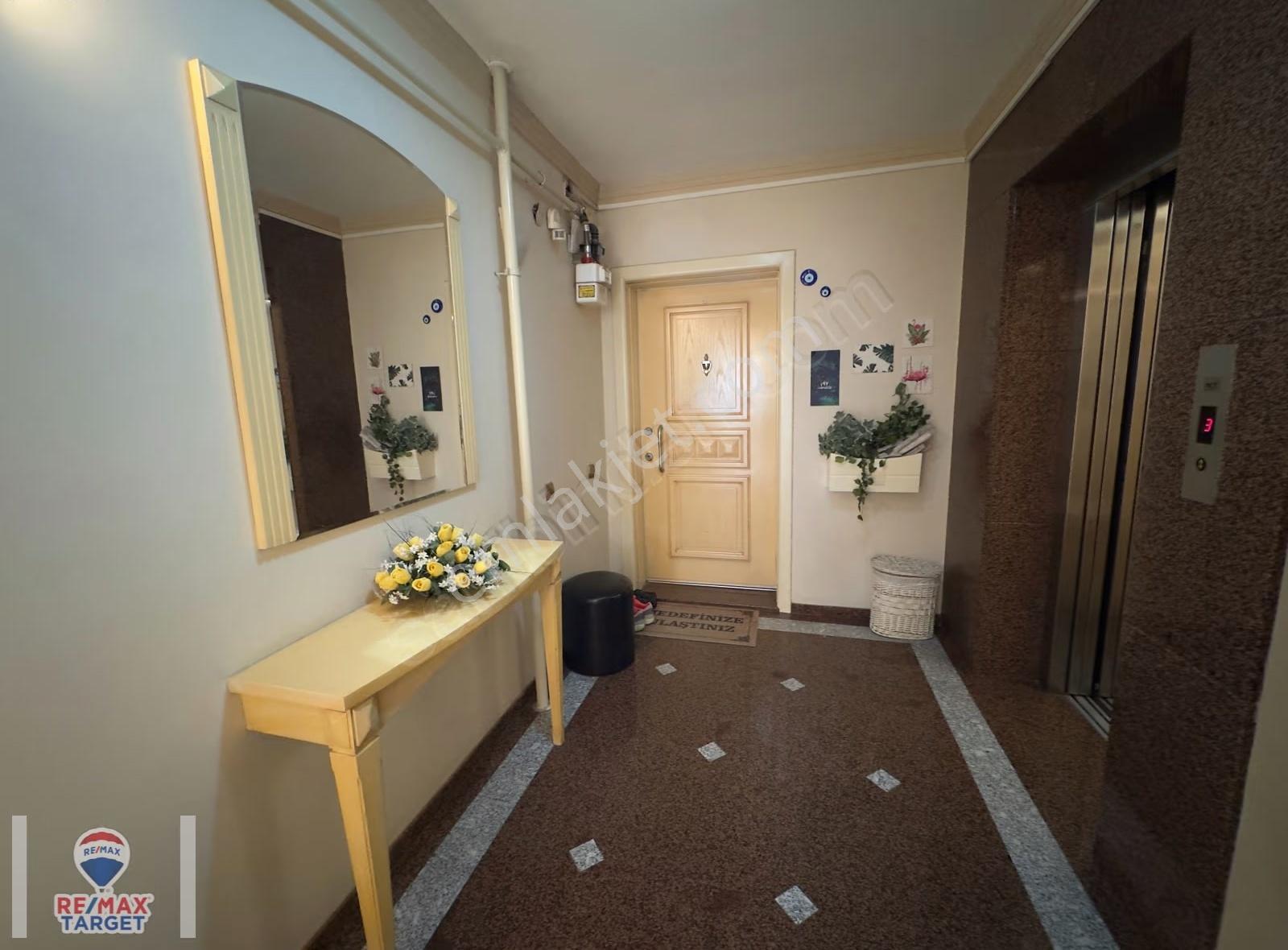 Girne Bulvarında|müstakil Ev Ferahlığında, 280m² Prestijli 4+1 - Görsel 20