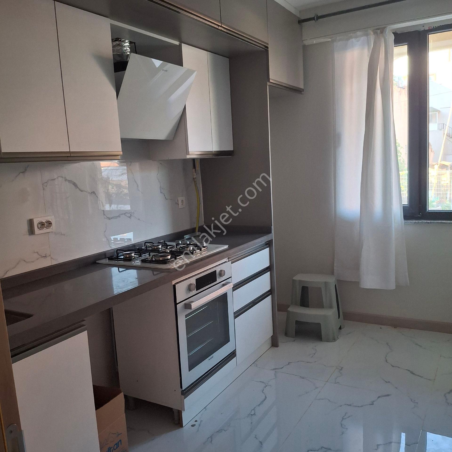 Tekirdağ Muratlı Fatih Mah.de Merkezi Konumda Geniş,aydınlık Sıfır 2+1 Yüksek Giriş Kiralık Daire - Görsel 4
