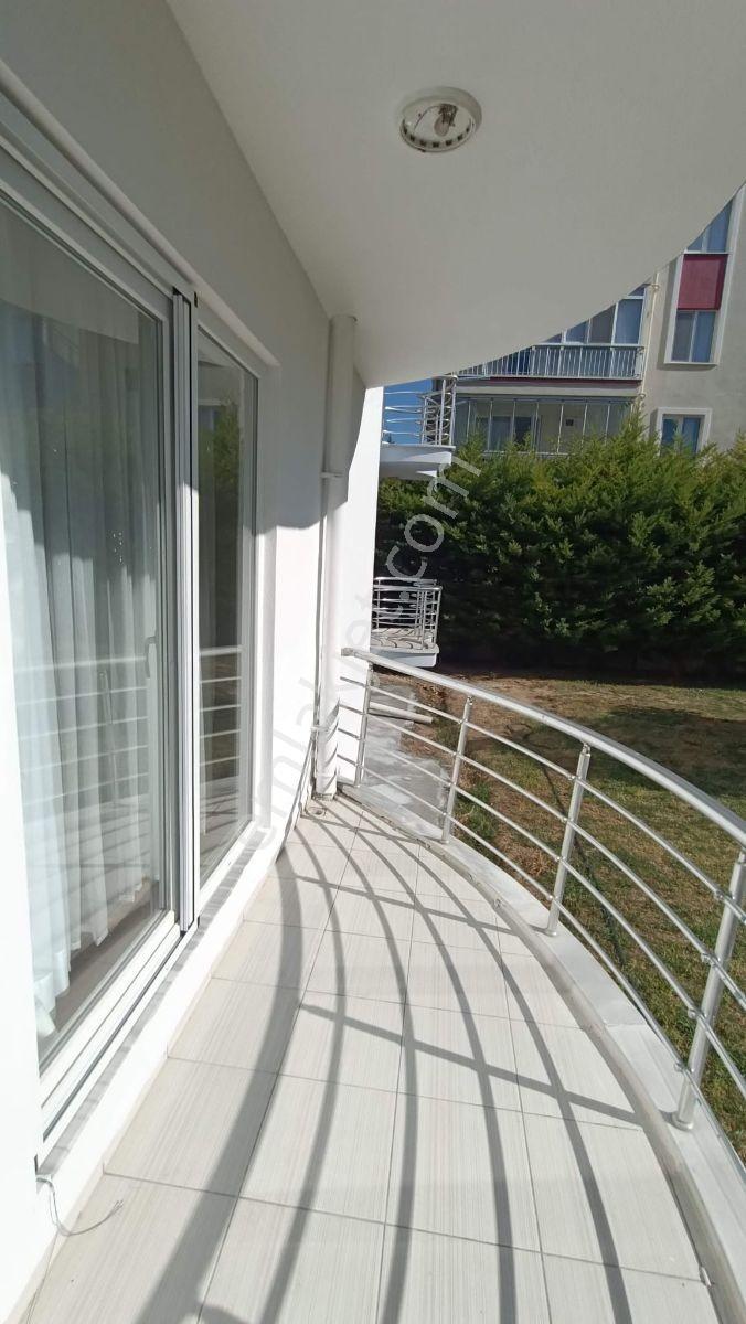 Çanakkale Kepez Havuzlu Sitede Eşyalı Kiralık 1+1 Daire - Görsel 11